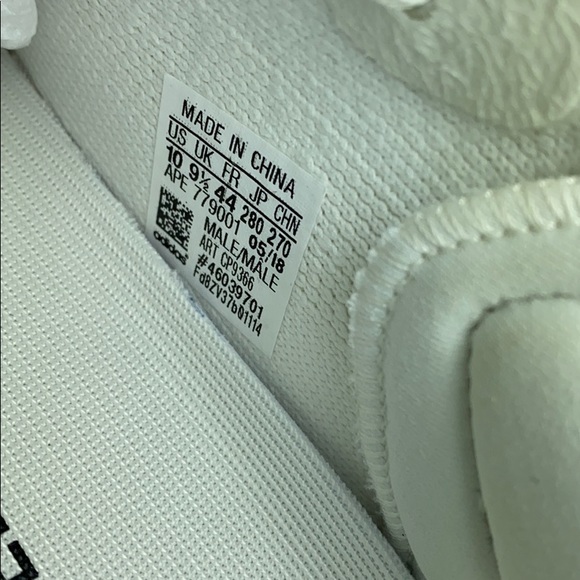 🔴SOLD🔴 Adidas Yeezy 350 Boost Triple White sz 10 - Picture 6 of 9